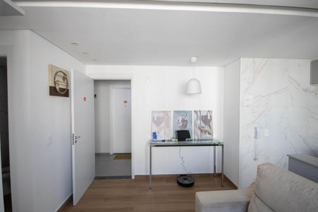 Apartamento para alugar com 43m², 2 quartos e 1 vaga Apartamento para alugar com 43m², 2 quartos e 1 vagaSala
