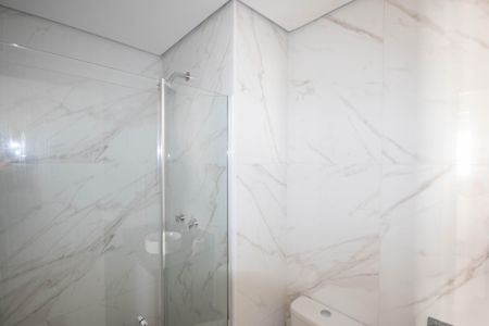 Apartamento para alugar com 43m², 2 quartos e 1 vaga Apartamento para alugar com 43m², 2 quartos e 1 vagaBanheiro