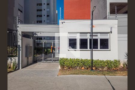 Apartamento para alugar com 43m², 2 quartos e 1 vaga Apartamento para alugar com 43m², 2 quartos e 1 vagaFachada