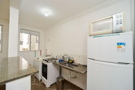 Apartamento à venda com 48m², 2 quartos e 1 vaga Apartamento à venda com 48m², 2 quartos e 1 vagaCozinha e Área de Serviço
