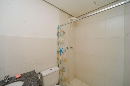 Apartamento à venda com 48m², 2 quartos e 1 vaga Apartamento à venda com 48m², 2 quartos e 1 vagaBanheiro da Suíte