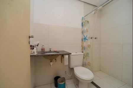 Apartamento à venda com 48m², 2 quartos e 1 vaga Apartamento à venda com 48m², 2 quartos e 1 vagaBanheiro da Suíte