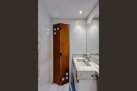 Apartamento à venda com 32m², 1 quarto e sem vagaBanheiro