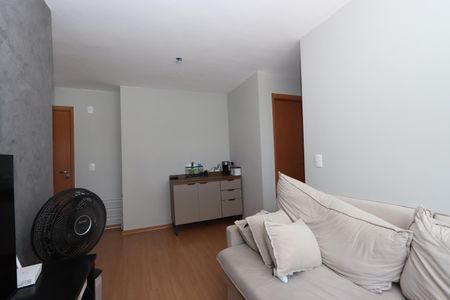 Apartamento para alugar com 43m², 2 quartos e 1 vagaSala