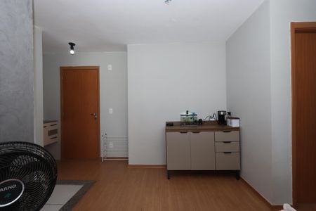 Apartamento para alugar com 43m², 2 quartos e 1 vagaSala