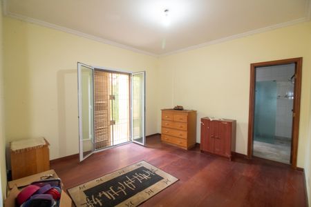 Casa para alugar com 960m², 4 quartos e 10 vagasSuíte 3