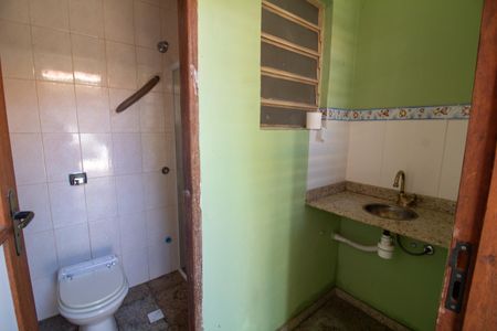 Casa para alugar com 960m², 4 quartos e 10 vagasBanheiro de Serviço