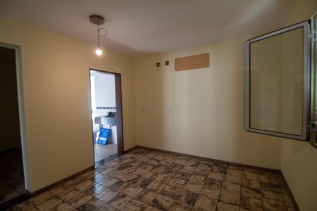 Casa para alugar com 960m², 4 quartos e 10 vagasSótão