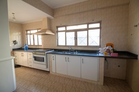 Casa para alugar com 960m², 4 quartos e 10 vagasCozinha