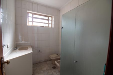 Casa para alugar com 960m², 4 quartos e 10 vagasBanheiro da Suíte 2