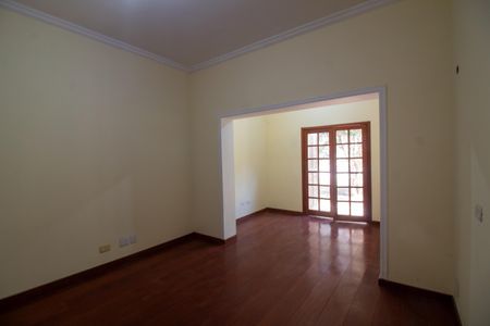 Casa para alugar com 960m², 4 quartos e 10 vagasSuíte 2