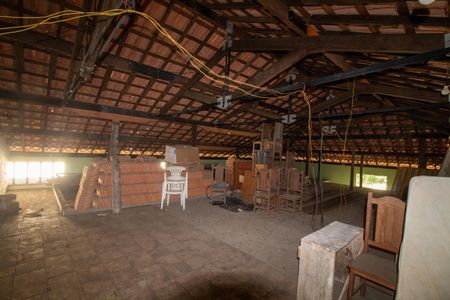 Casa para alugar com 960m², 4 quartos e 10 vagasSótão