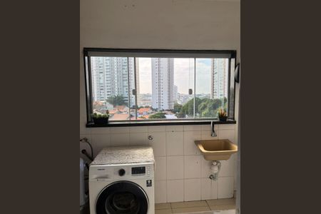 Casa à venda com 240m², 3 quartos e 3 vagas Casa à venda com 240m², 3 quartos e 3 vagasÁrea de Serviço