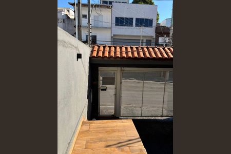 Casa à venda com 240m², 3 quartos e 3 vagas Casa à venda com 240m², 3 quartos e 3 vagasÁrea Externa