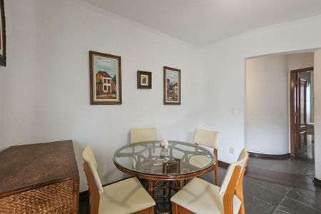 Apartamento para alugar com 160m², 3 quartos e 3 vagasSala