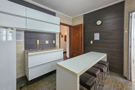 Apartamento para alugar com 160m², 3 quartos e 3 vagasCozinha