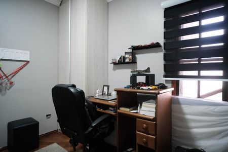 Casa à venda com 180m², 3 quartos e 4 vagasQuarto 2
