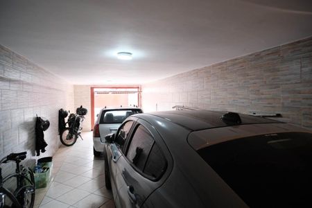 Casa à venda com 180m², 3 quartos e 4 vagasGaragem