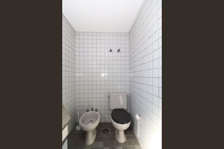 Apartamento à venda com 103m², 1 quarto e 2 vagas Apartamento à venda com 103m², 1 quarto e 2 vagasBanheiro da Suíte