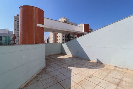 Apartamento à venda com 103m², 1 quarto e 2 vagas Apartamento à venda com 103m², 1 quarto e 2 vagasTerraço