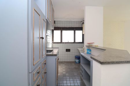 Apartamento à venda com 103m², 1 quarto e 2 vagas Apartamento à venda com 103m², 1 quarto e 2 vagasCozinha