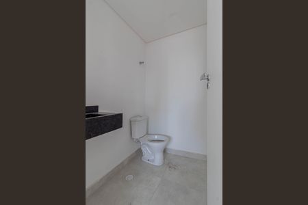 Casa à venda com 80m², 2 quartos e 2 vagasLavabo