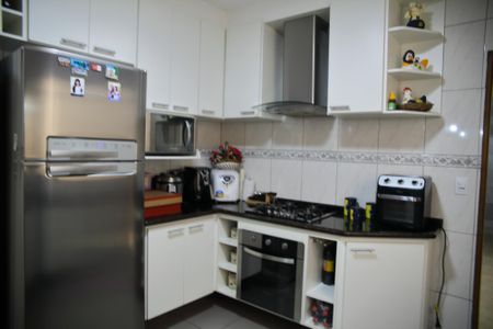 Casa à venda com 200m², 3 quartos e 2 vagasCozinha