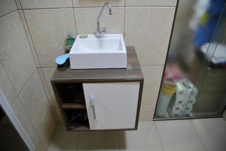 Casa à venda com 200m², 3 quartos e 2 vagasBanheiro