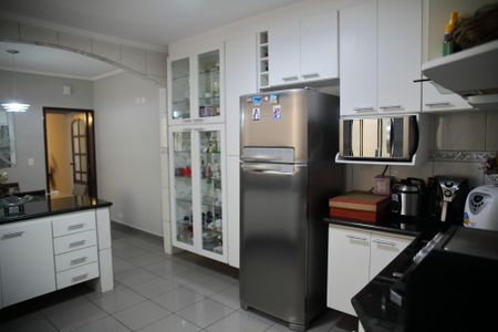 Casa à venda com 200m², 3 quartos e 2 vagasCozinha