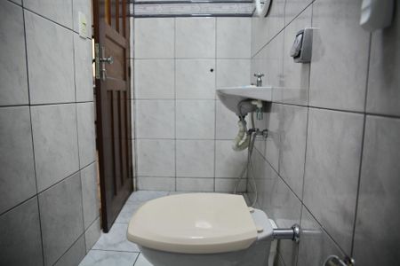 Casa à venda com 200m², 3 quartos e 2 vagasBanheiro de Serviço