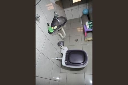 Casa à venda com 200m², 3 quartos e 2 vagasLavabo