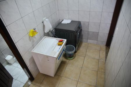 Casa à venda com 200m², 3 quartos e 2 vagasÁrea de Serviço