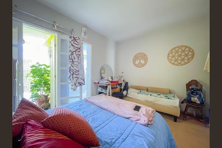 Casa à venda com 170m², 2 quartos e 1 vagaSuíte 1