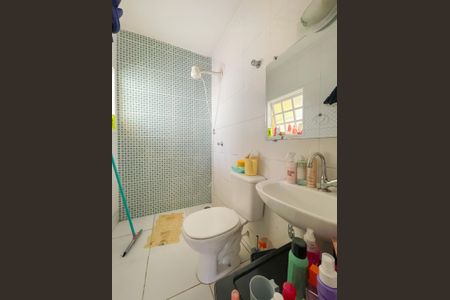 Casa à venda com 170m², 2 quartos e 1 vagaBanheiro da Suíte 2