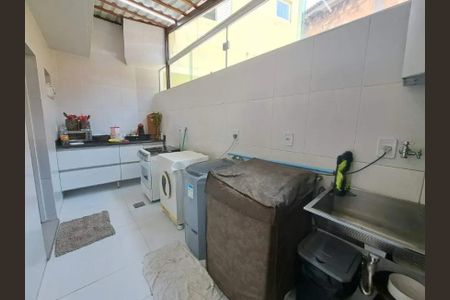 Casa à venda com 130m², 3 quartos e 3 vagas