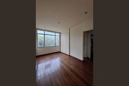 Apartamento à venda com 42m², 1 quarto e sem vaga