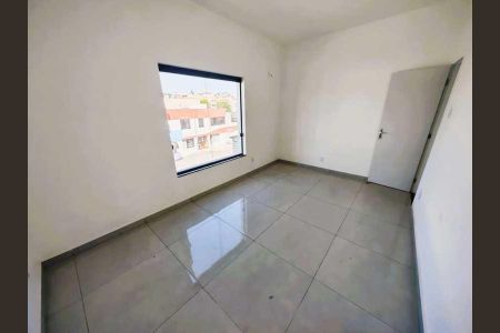 Casa de condomínio à venda com 70m², 2 quartos e 1 vaga