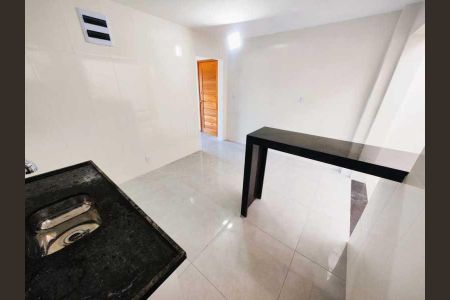 Casa de condomínio à venda com 70m², 2 quartos e 1 vaga