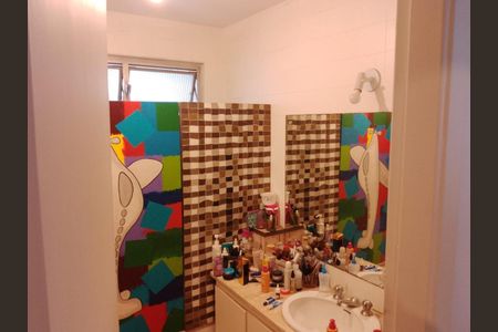 Apartamento à venda com 110m², 3 quartos e 1 vaga