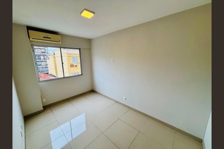 Apartamento à venda com 65m², 2 quartos e 1 vaga