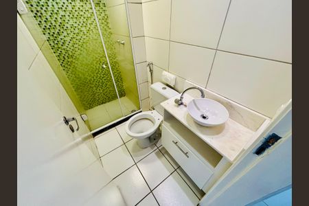 Apartamento à venda com 65m², 2 quartos e 1 vaga