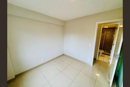 Apartamento à venda com 65m², 2 quartos e 1 vaga