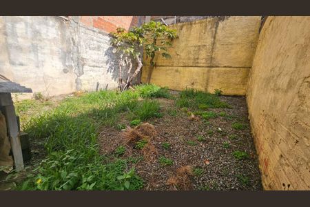 Casa à venda com 80m², 2 quartos e 1 vaga