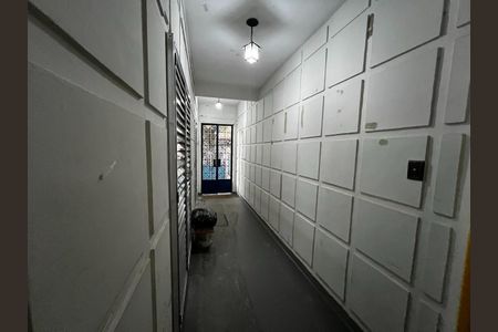 Apartamento à venda com 68m², 2 quartos e sem vagaHall