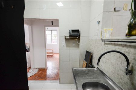 Apartamento à venda com 68m², 2 quartos e sem vagaCozinha