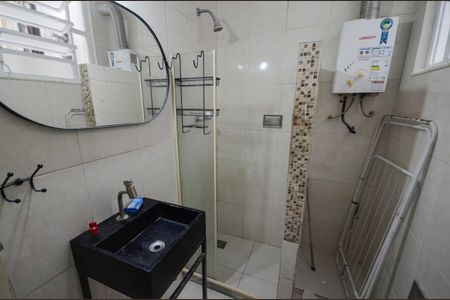 Apartamento à venda com 68m², 2 quartos e sem vagaBanheiro Social