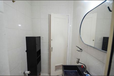 Apartamento à venda com 68m², 2 quartos e sem vagaBanheiro Social