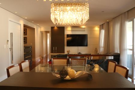 Apartamento para alugar com 160m², 4 quartos e 3 vagasSala