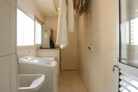 Apartamento para alugar com 160m², 4 quartos e 3 vagasÁrea de Serviço