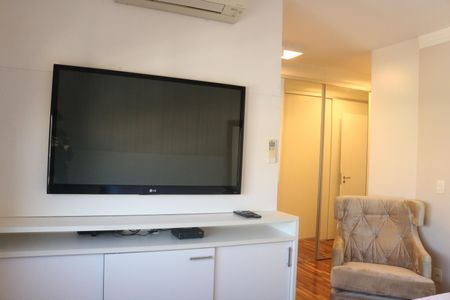 Apartamento para alugar com 160m², 4 quartos e 3 vagasSuíte 2